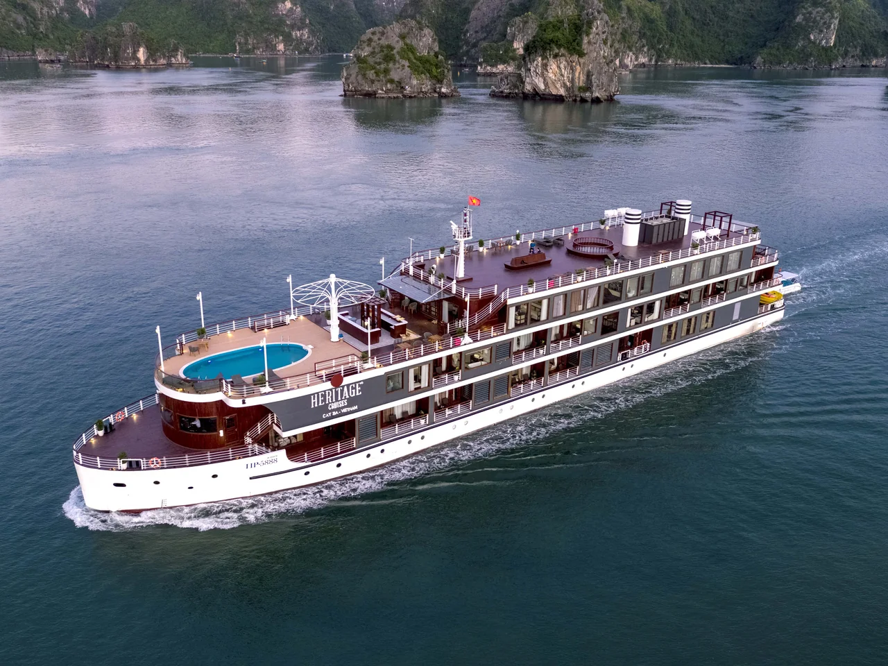 heritage-binh-chuan — Boat overview