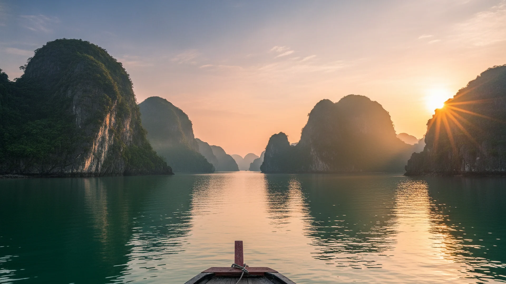 Halong Bay Travel Guide: Cruises, Day Trips, and Tips